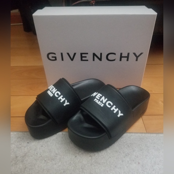 Givenchy Tall Slides! - Picture 6 of 6